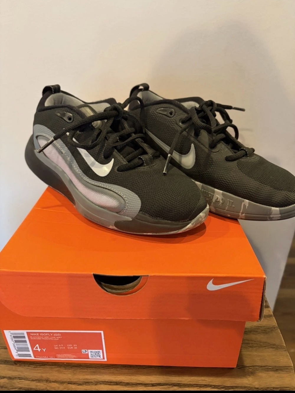 Nike IsoFly GS Youth 4Y Wolf Grey-Cool Grey